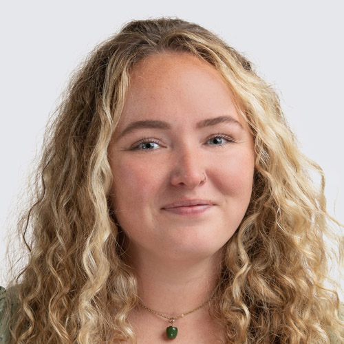 Headshot of Alex Hopkins