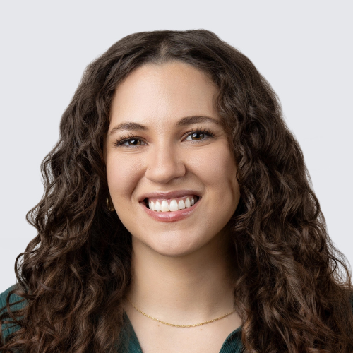 Headshot of Eliana Grossman