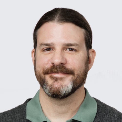 Headshot of Jason Sellgren